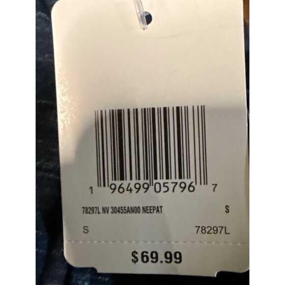 Women's New England Patriots Reverse Full-Zip Hoodie Navy Small New with Tag - Picture 3 of 4